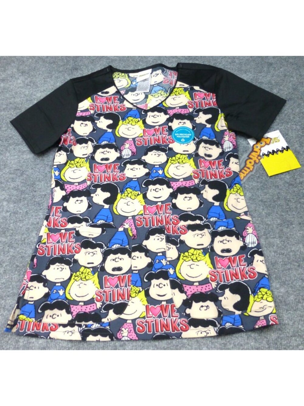 Peanuts Tooniforms "Love Stinks" XXS V-Neck Scrub Top Lucy & Snoopy Print Black